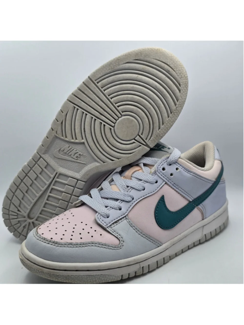 Nike Dunk Low Sneakers Pink and Grey kids 4.5y women's 6 pre-owned like new